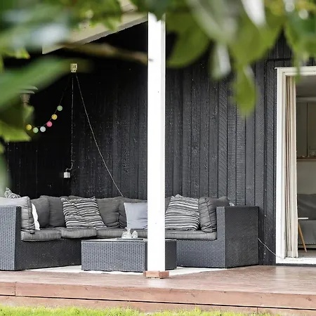 A Gem Close To And Town * Hornbaek