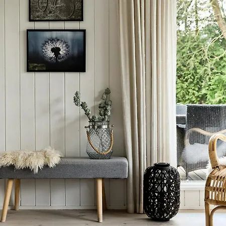 Holiday home A Gem Close To And Town